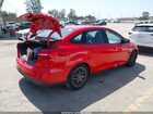 2016 Ford Focus Se Красный vin: 1FADP3F24GL272587