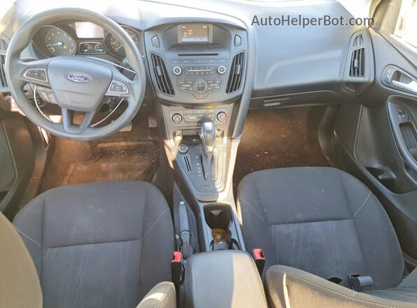 1FADP3F24GL330777 2016 FORD FOCUS Silver Widok deski rozdzielczej