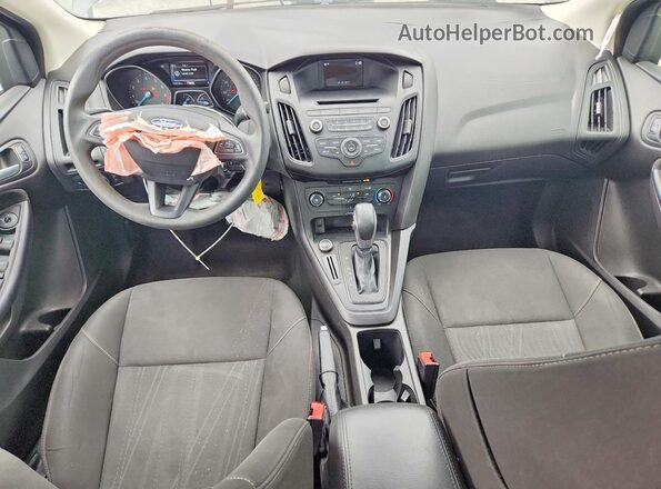 1FADP3F24HL201584 2017 FORD FOCUS Серый Вид панели приборов