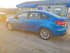 2017 Ford Focus Se Blue vin: 1FADP3F24HL203111