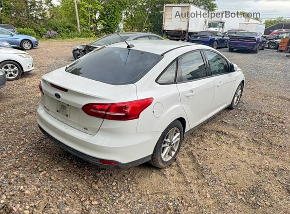1FADP3F25GL264210 2016 FORD FOCUS White Przód prawy