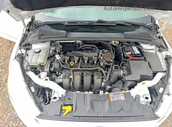 1FADP3F25GL264210 2016 FORD FOCUS White Widok wnętrza z przodu