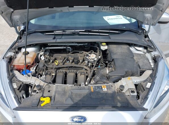 1FADP3F25JL235183 2018 FORD FOCUS Серебряный Вид сзади