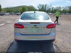 2018 Ford Focus Se Серебряный vin: 1FADP3F25JL235183