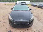 2016 Ford Focus Se Черный vin: 1FADP3F26GL237002