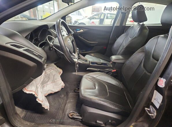 1FADP3F26GL299029 2016 FORD FOCUS Gray Widok wnętrza z przodu