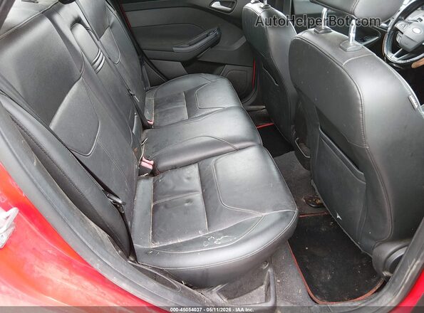 1FADP3F26GL302723 2016 FORD FOCUS Красный Вид наклейки с VIN-кодом
