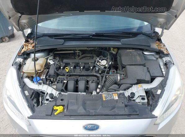 1FADP3F26GL373128 2016 FORD FOCUS Silver Widok z tyłu