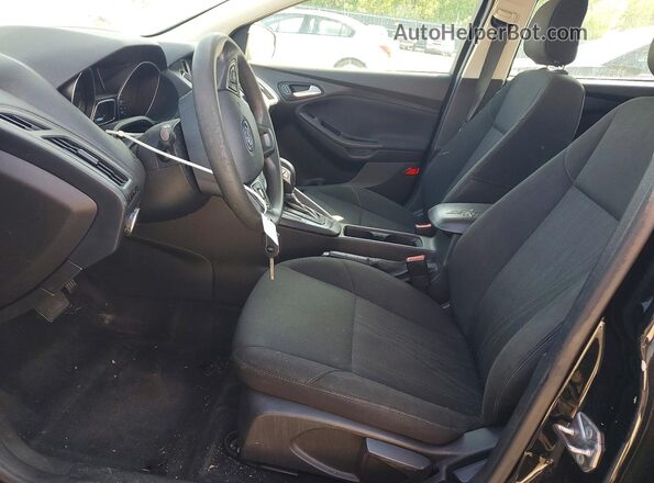 1FADP3F26JL266815 2018 FORD FOCUS Черный Вид салона спереди