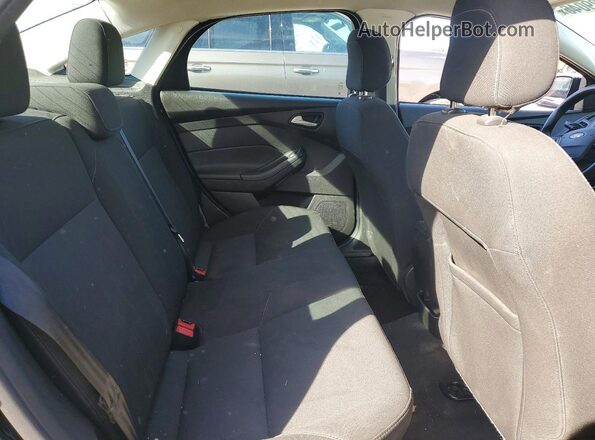 1FADP3F26JL266815 2018 FORD FOCUS Черный Вид задних сидений