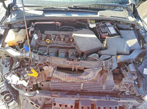 1FADP3F26JL266815 2018 FORD FOCUS Черный Вид задней части салона