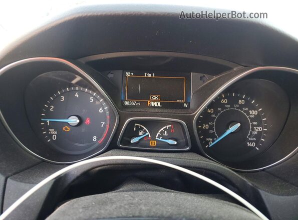1FADP3F26JL266815 2018 FORD FOCUS Черный Вид щитка приборов