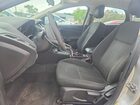 2018 Ford Focus Se Silver vin: 1FADP3F26JL324101