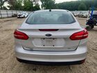 2018 Ford Focus Se Silver vin: 1FADP3F26JL324101