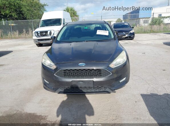 1FADP3F27GL296754 2016 FORD FOCUS Серый Вид спереди