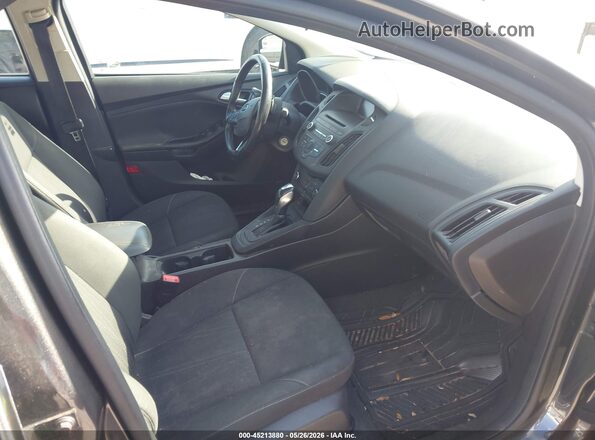 1FADP3F27GL296754 2016 FORD FOCUS Серый Вид салона спереди