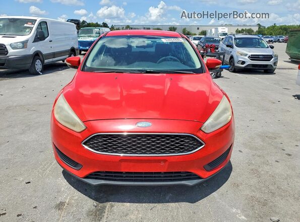 1FADP3F27HL327423 2017 FORD FOCUS Красный Вид спереди