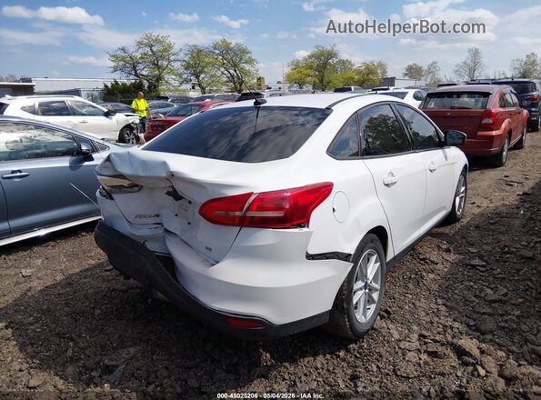 1FADP3F27JL246007 2018 FORD FOCUS Белый Задняя правая четверть