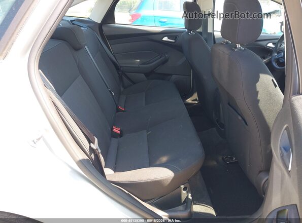 1FADP3F27JL251675 2018 FORD FOCUS Серебряный Вид наклейки с VIN-кодом