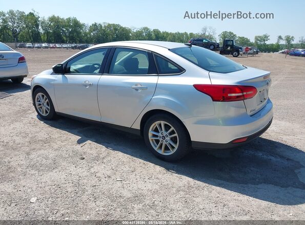 1FADP3F27JL251675 2018 FORD FOCUS Серебряный Задняя левая четверть