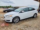 2018 Ford Focus Se Белый vin: 1FADP3F27JL328044