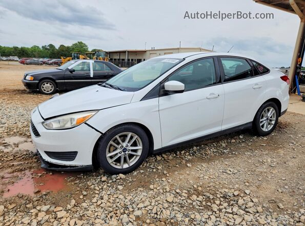 1FADP3F27JL328044 2018 FORD FOCUS Белый Передняя левая четверть