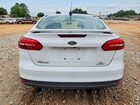 2018 Ford Focus Se Белый vin: 1FADP3F27JL328044