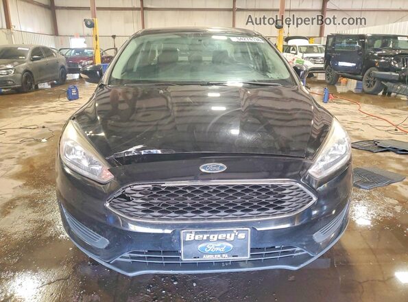 1FADP3F28HL321789 2017 FORD FOCUS Black Widok z przodu