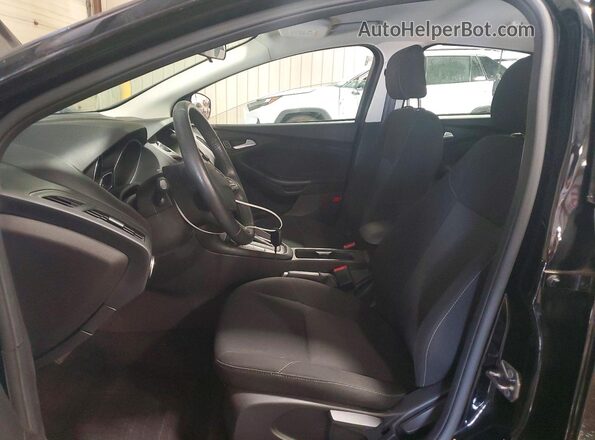 1FADP3F28HL321789 2017 FORD FOCUS Black Widok wnętrza z przodu