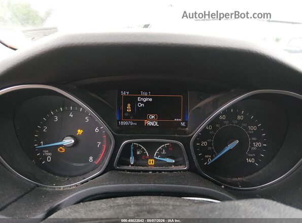 1FADP3F29GL267191 2016 FORD FOCUS Серебряный Вид задних сидений