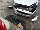 2016 Ford Focus Se Серебряный vin: 1FADP3F29GL267191