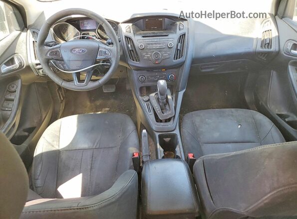 1FADP3F29GL387900 2016 FORD FOCUS Угольный Вид панели приборов