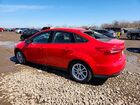 2016 Ford Focus Se Red vin: 1FADP3F2XGL240470