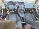 2016 Ford Focus Se Red vin: 1FADP3F2XGL240470