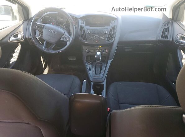 1FADP3F2XGL295114 2016 FORD FOCUS Белый Вид панели приборов
