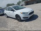 2017 Ford Focus Se White vin: 1FADP3F2XHL212928