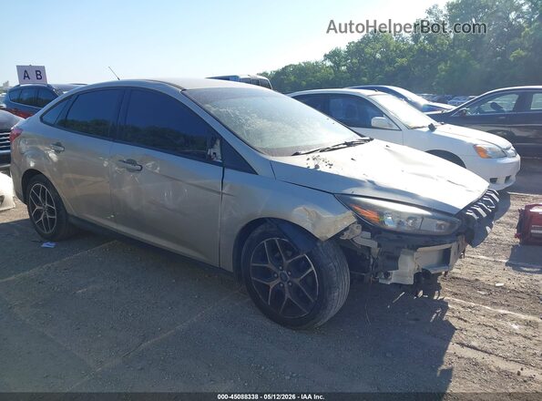 1FADP3F2XJL256188 2018 FORD FOCUS Silver Przód prawy