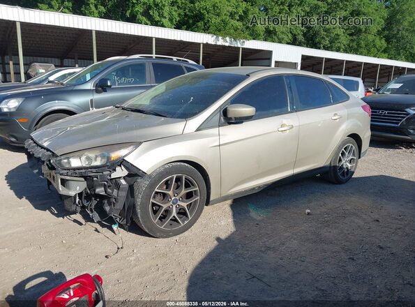 1FADP3F2XJL256188 2018 FORD FOCUS Silver Przód lewy