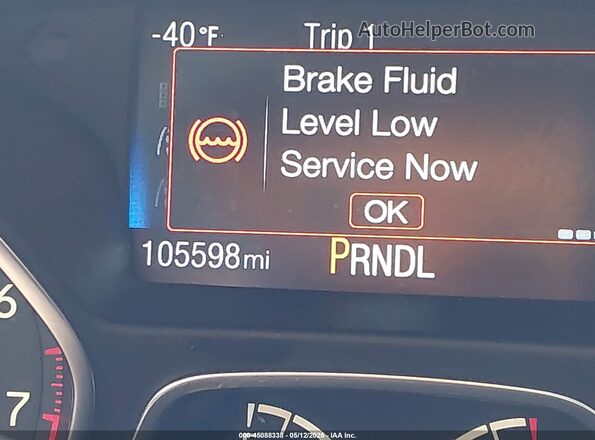 1FADP3F2XJL256188 2018 FORD FOCUS Silver 