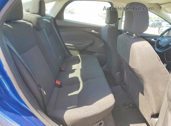 1FADP3F2XJL318821 2018 FORD FOCUS Синий Вид задних сидений