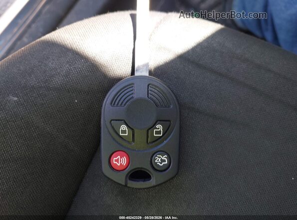 1FADP3FE2HL281011 2017 FORD FOCUS Серый Вид панели приборов
