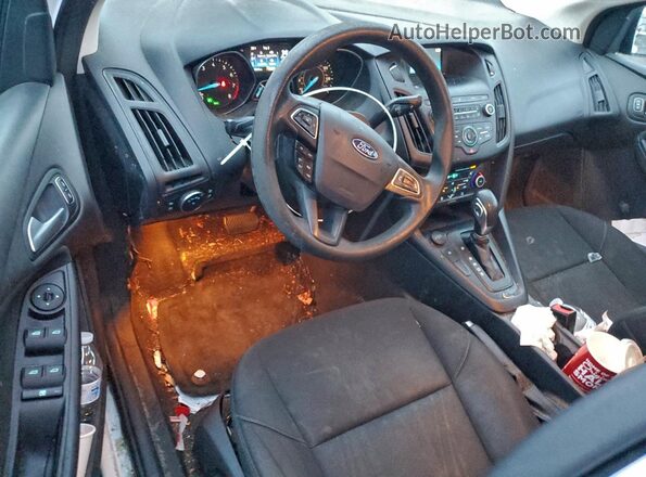 1FADP3FE3JL201317 2018 FORD FOCUS White Widok deski rozdzielczej