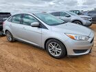 2018 Ford Focus Se Серебряный vin: 1FADP3FE3JL214312