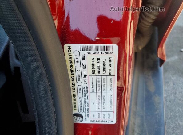 1FADP3FE4GL228132 2016 FORD FOCUS Red Vista del compartimento del motor