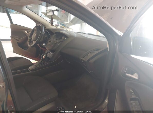 1FADP3FE5HL276949 2017 FORD FOCUS Серый Вид салона спереди