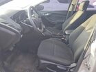 2017 Ford Focus Se Серебряный vin: 1FADP3FE6HL308128