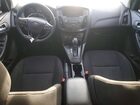 2017 Ford Focus Se Серебряный vin: 1FADP3FE6HL308128
