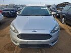 2017 Ford Focus Se Серебряный vin: 1FADP3FE6HL308128