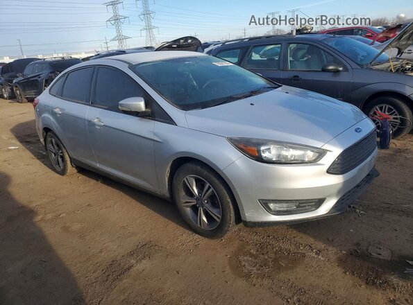 1FADP3FE6HL308128 2017 FORD FOCUS Серебряный Передняя правая четверть