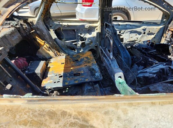 1FADP3FE8JL201264 2018 FORD FOCUS Burn Vista de los asientos traseros